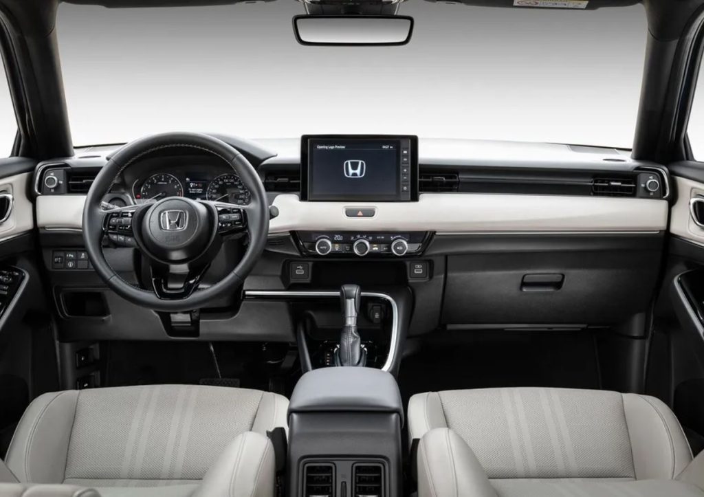 سعر ومواصفات هوندا HR-V 2024 في السعودية
