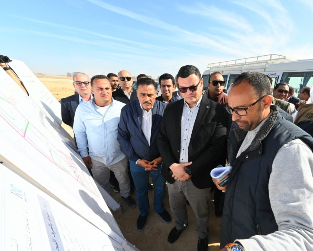 وزير الإسكان ومحافظ مطروح