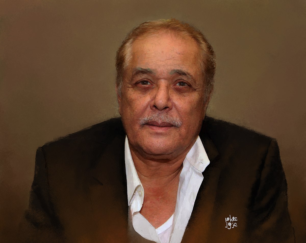 الفنان محمود عبد العزيز