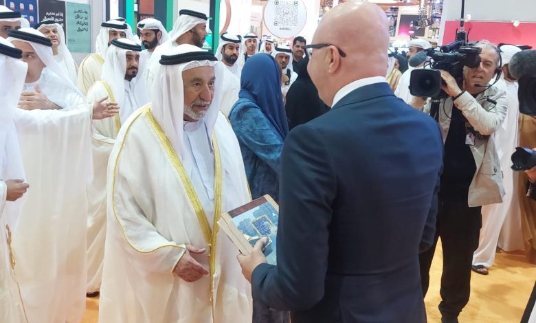 حاكم الشارقة