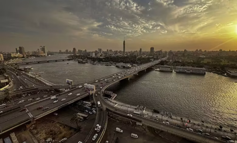 كوبري 6 أكتوبر في مصر.. أعجوبة هندسية تواجه تحديات العصر