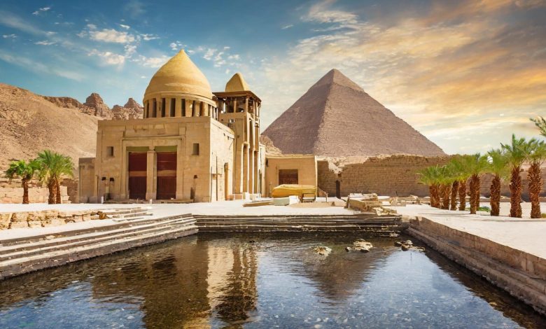 رسوم المنشآت السياحية