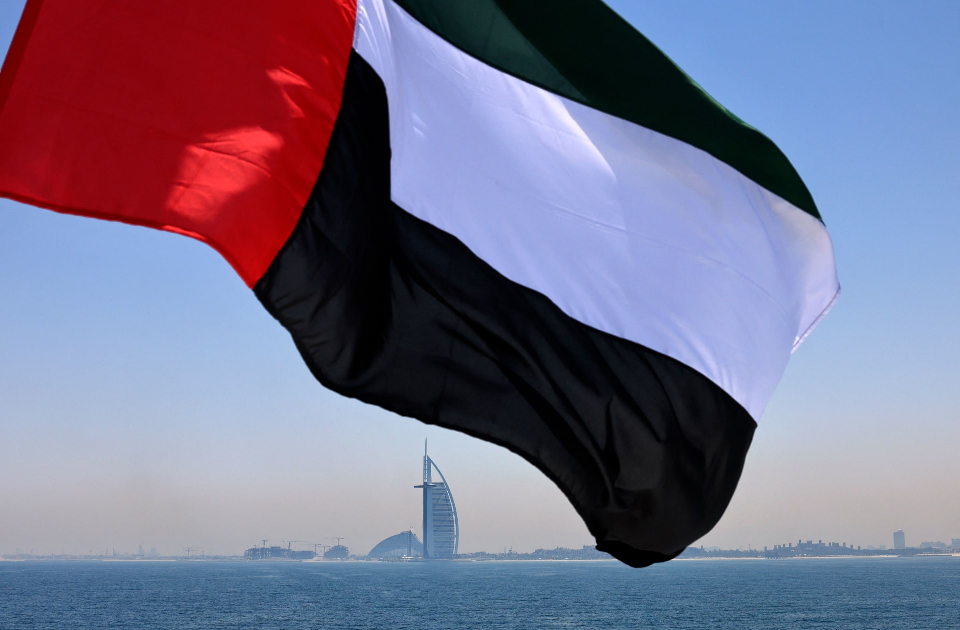علم الإمارات