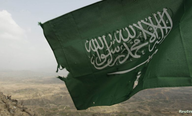 لمواجهة العجز ودفع الرواتب..السعودية تتدخل لإنقاذ حكومة الشرعية في اليمن
