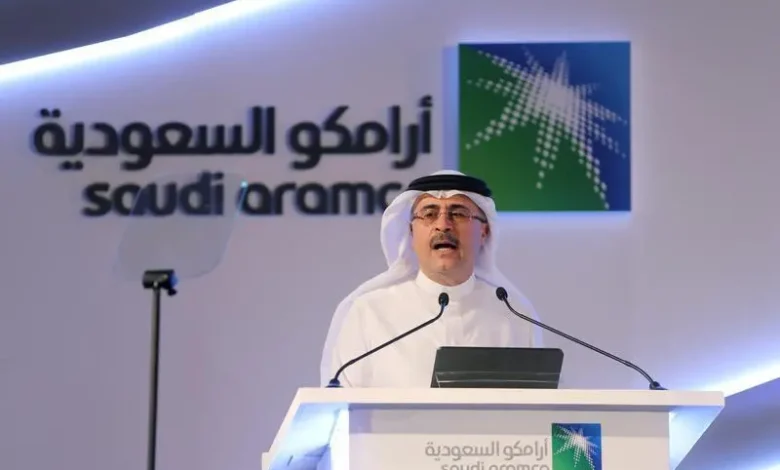أرامكو السعودية، الطلب على النفط في الصين، استهلاك النفط العالمي، السيارات الكهربائية، نمو سوق النفط، العقوبات الأمريكية على روسيا، شركة البترول الوطنية الصينية، البتروكيماويات، أسعار النفط، توقعات وكالة الطاقة الدولية، استثمارات أرامكو، توقعات الطلب العالمي على النفط.