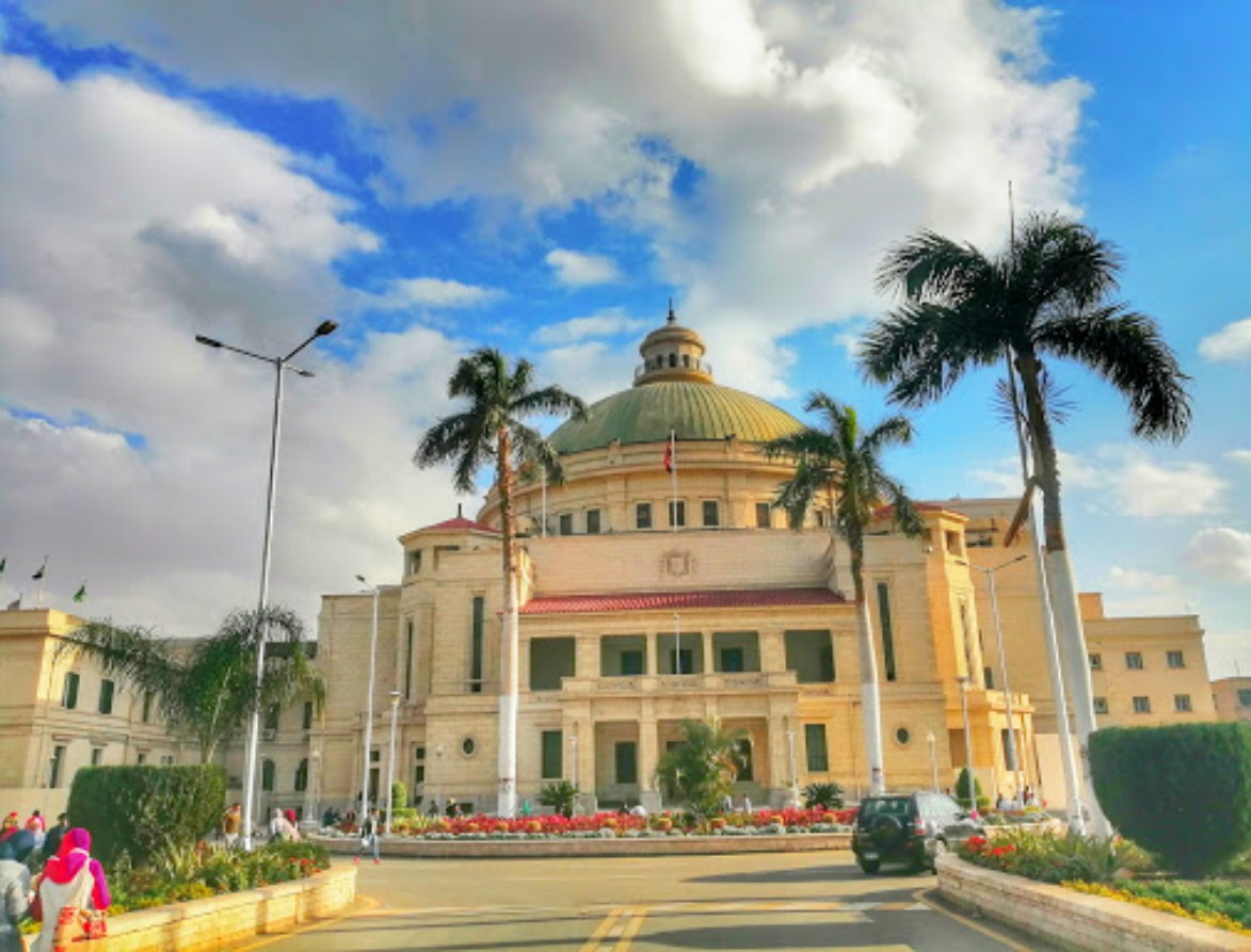 تنسيق الجامعات 2025.. أكثر من 100 كلية ومعهد تقبل طلاب الثانوية العامة من 50%- صورة أرشيفية