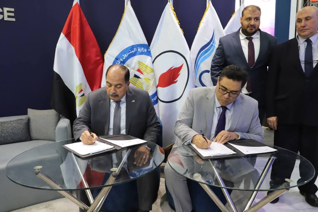 توقيع اتفاقيات على هامش مؤتمر إيجبس 2025