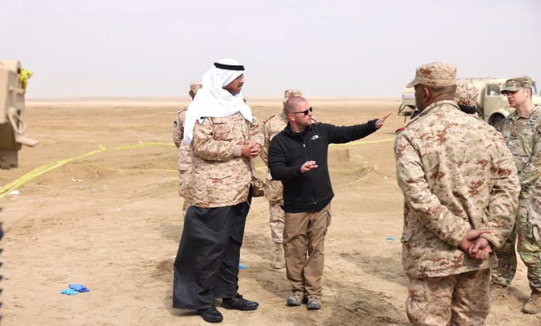 ملاحظ الصحراء 4