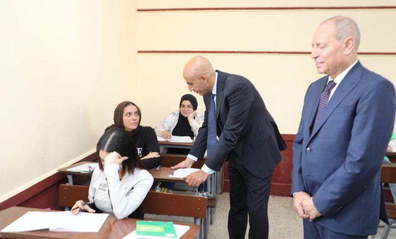 التنظيم والإدارة يعلن عن 27,500 وظيفة معلم مساعد.. التخصصات ورابط التقديم - صورة أرشيفية