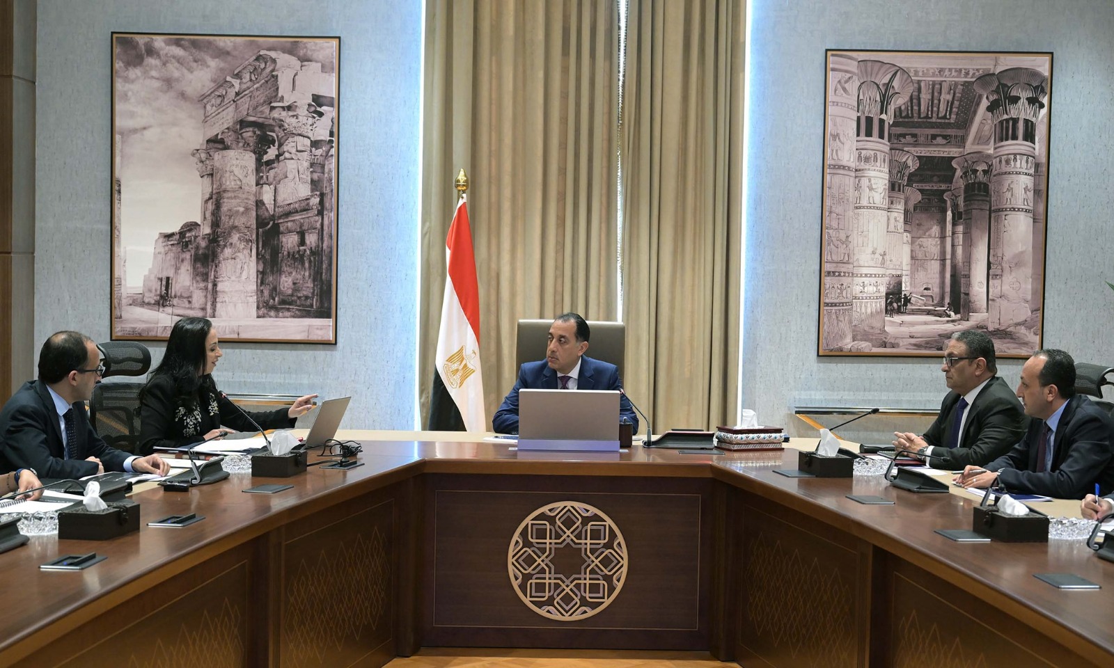 رئيس الوزراء الدكتور مصطفى مدبولي ووزيرة التضامن الاجتماعي الدكتورة مايا مرسي