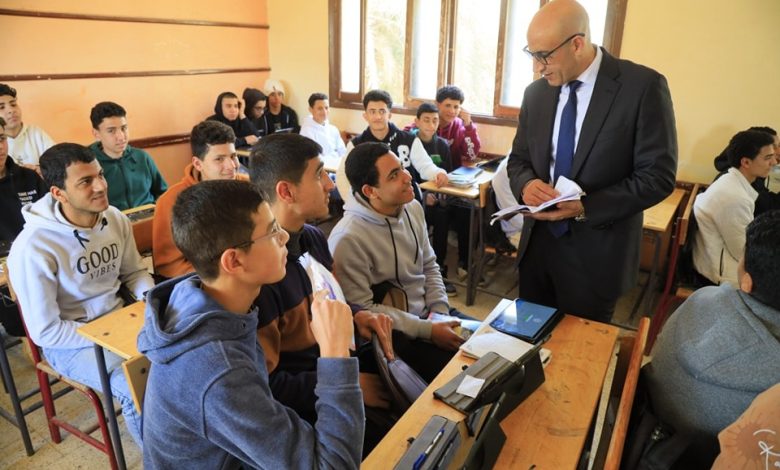 مواصفات امتحان الرياضيات التطبيقية الثانوية العامة النظام الجديد 2025 - صورة أرشيفية