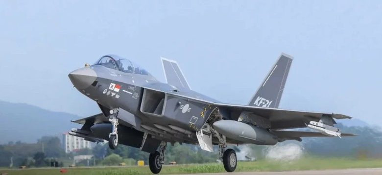 طائرة KF-21