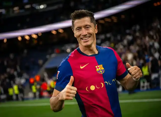 غياب مهاجم برشلونة عن الكلاسيكو