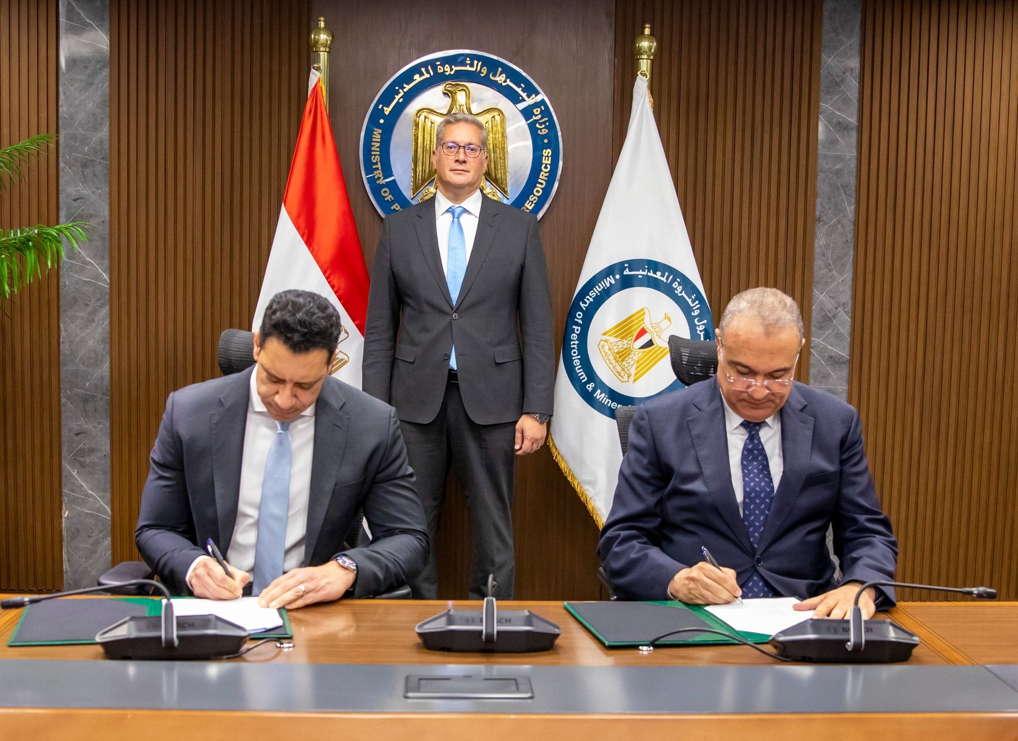 اتفاقية بين شركتي هاربور إنرجي وإيجاس القابضة