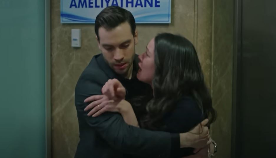 مسلسل المشردون الحلقة 23.. انهيار عزيزة بعد أنباء وفاة صمد وطلب مفاجئ من ديفران يهز علاقتهما