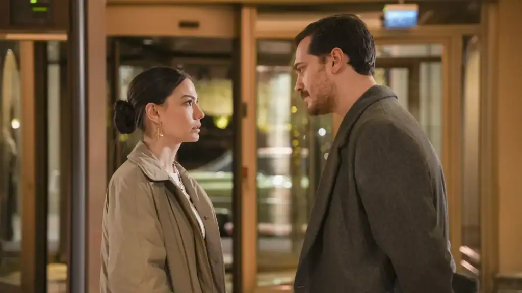 مسلسل حلم أشرف الحلقة 7.. هل تتمكن نيسان من إنقاذ أشرف تيك من الموت؟