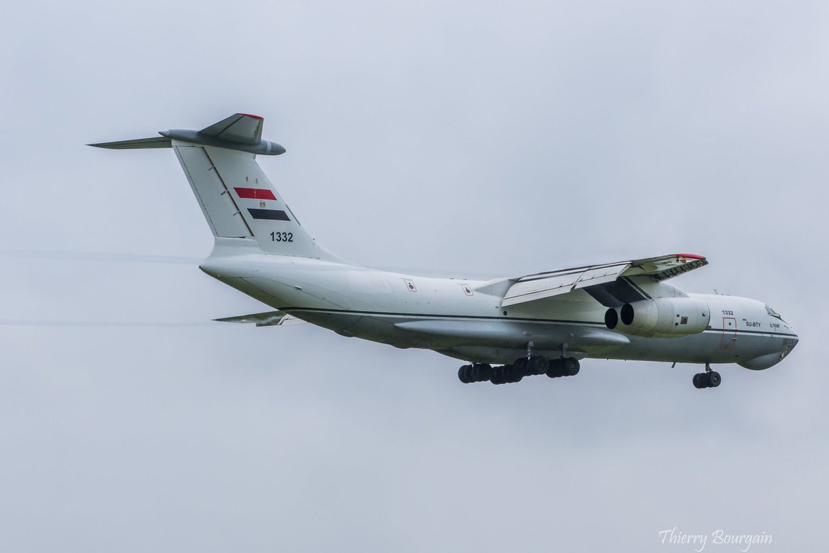 طائرة نقل عسكرية مصرية من طراز Il-76MF
