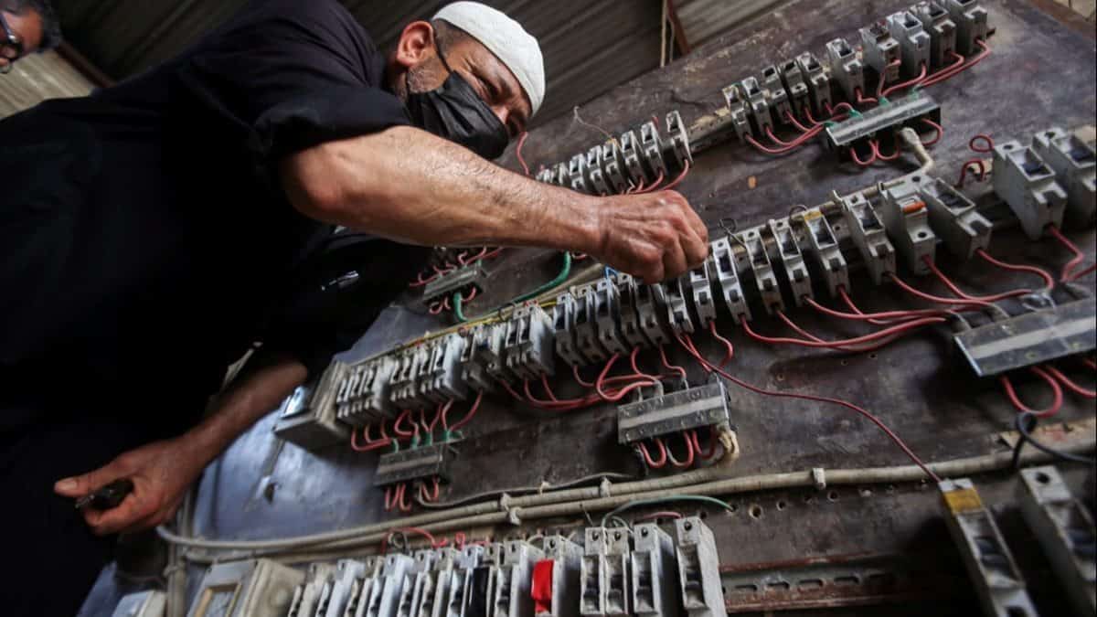 انقطاع الكهرباء