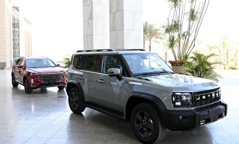 سيارات جيتور