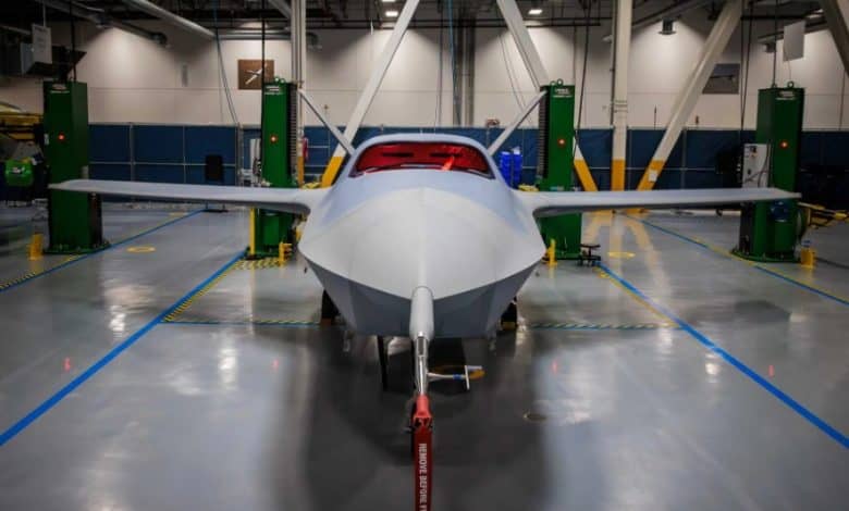المسيرة YFQ-42A طائرة بدون طيار