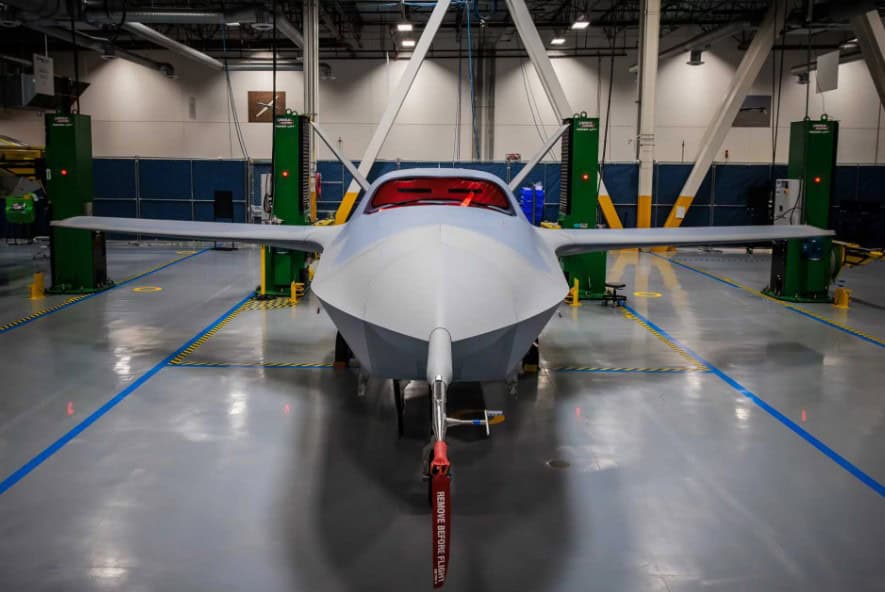 المسيرة YFQ-42A طائرة بدون طيار
