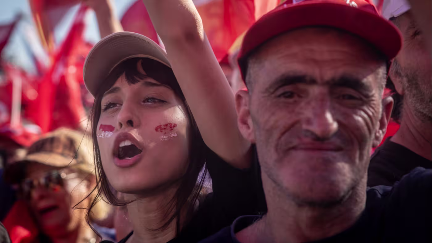 حملة قمع تركيا للمعارضة