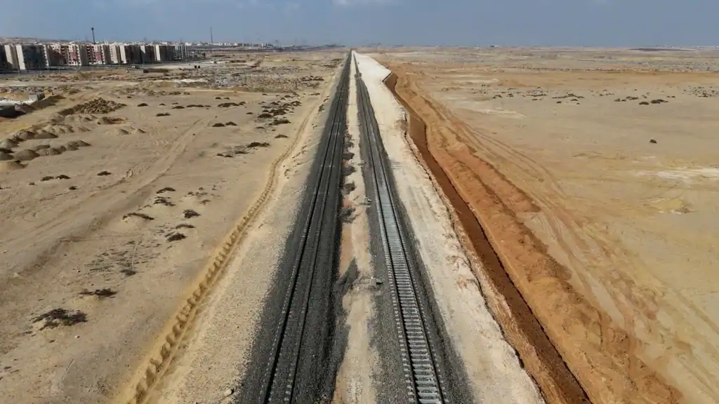 جانب من أعمال مشروع خط سكة حديد الروبيكي – العاشر من رمضان – بلبيس
