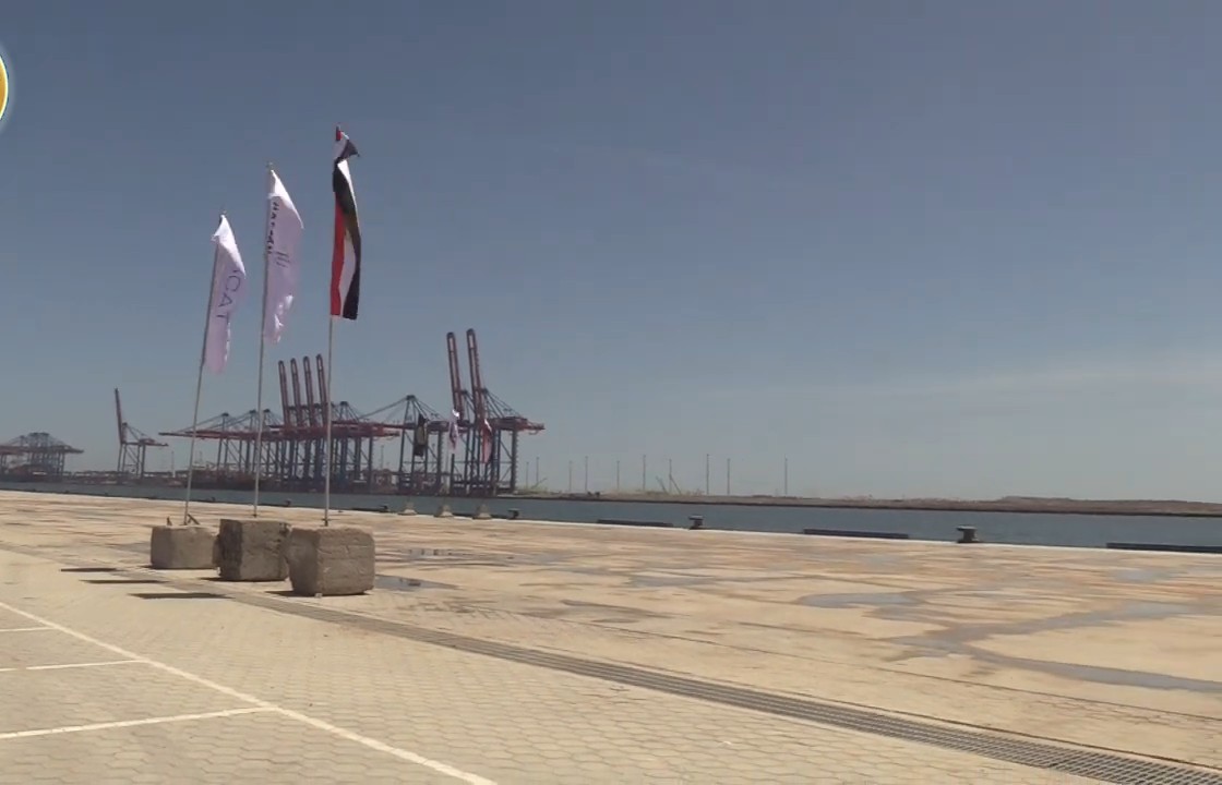 محطة دحرجة السيارات RORO