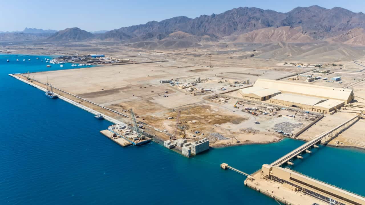 مشروع محطة متعددة الأغراض بميناء سفاجا البحري