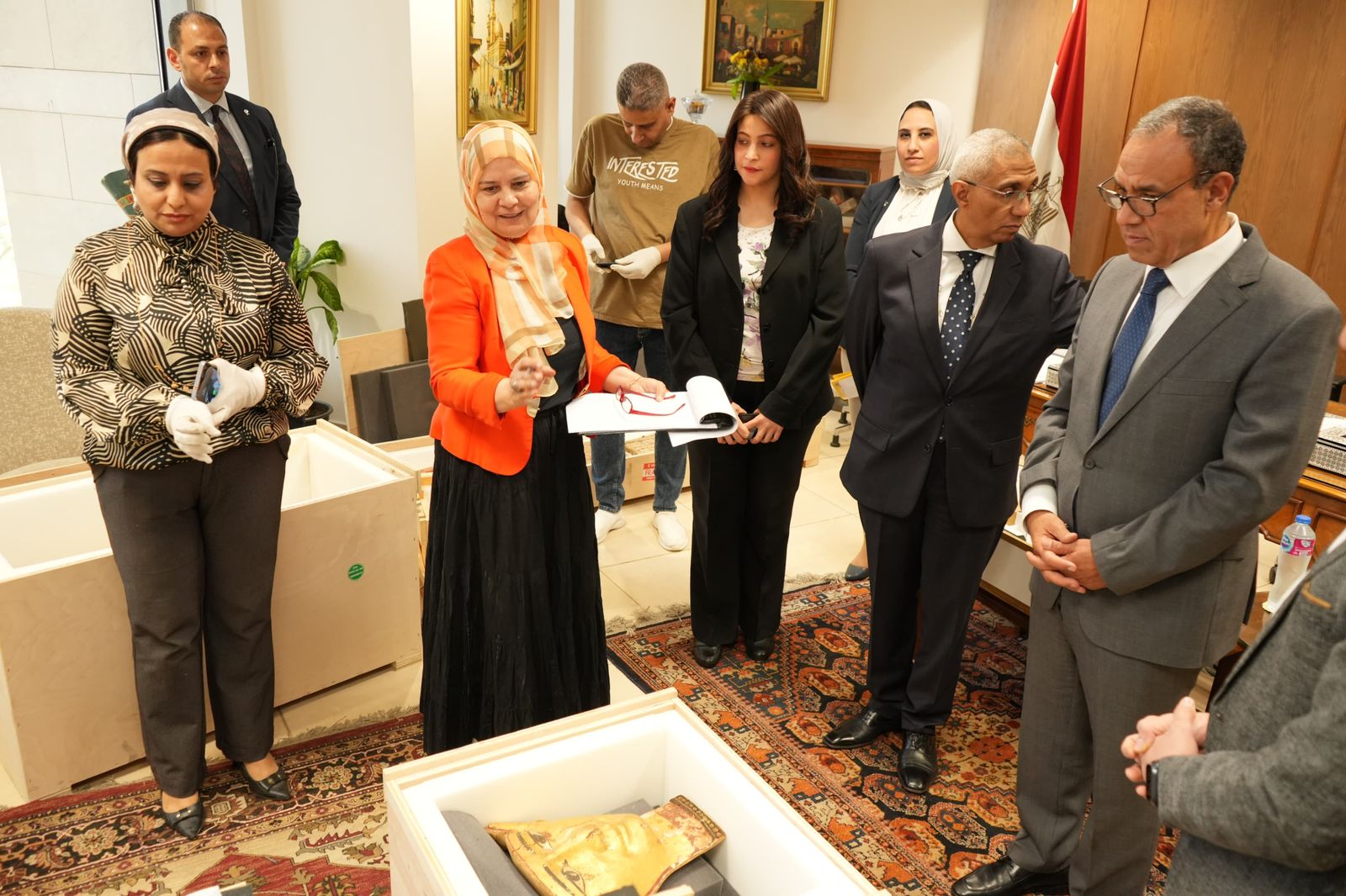 وزير الخارجية والهجرة يشارك في إجراءات لجنة تسلم الأثار المشكلة من وزارة الخارجية ووزارة السياحة والأثار 