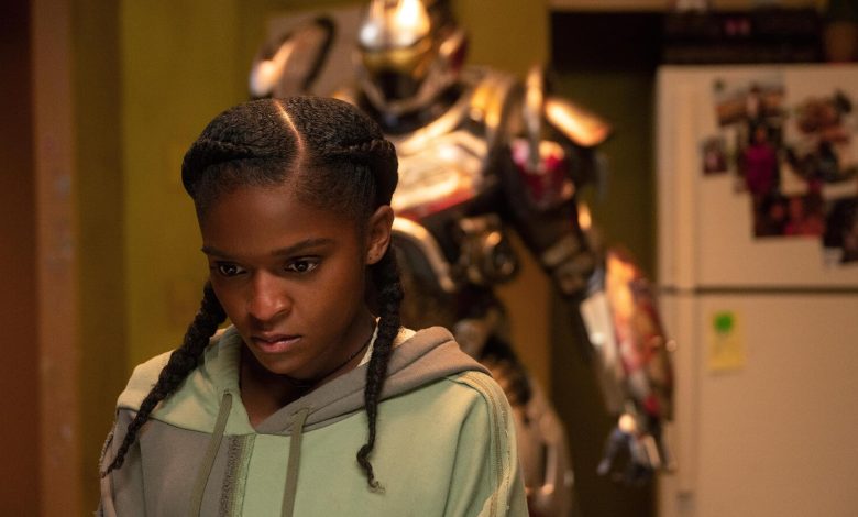 مسلسل ironheart.. طالبة عبقرية تصنع بدلة لتصبح المرأة الخارقة