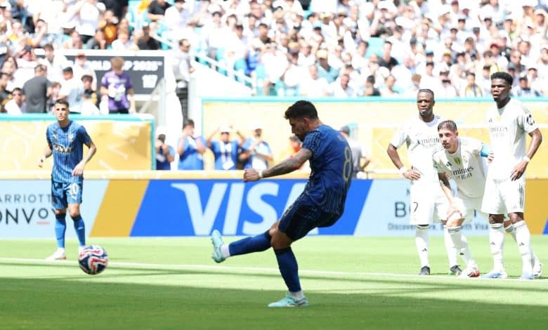 الهلال ريال مدريد كأس العالم للأندية روبين نيفيز أول هدف عربي