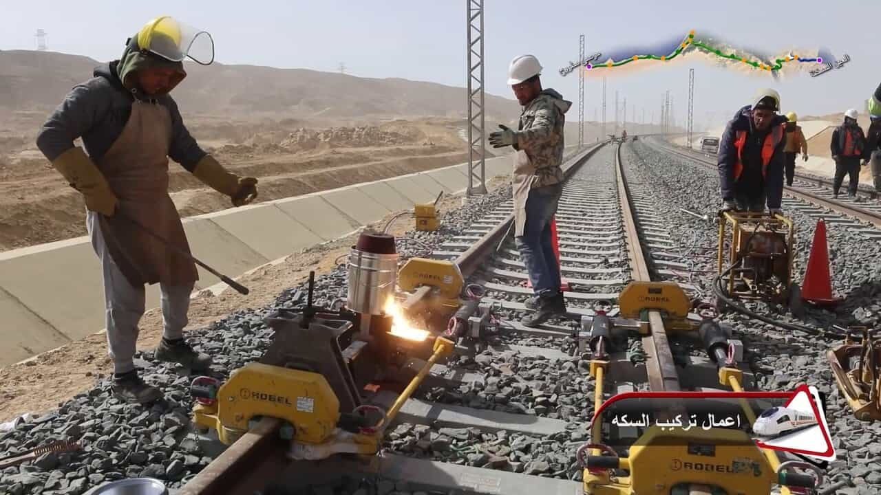 أعمال المرحلة الأولى من مشروع القطار الكهربائي السريع