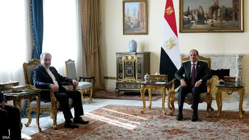 وزير خارجية إيران يلتقي السيسي..ماذا تريد طهران من القاهرة؟