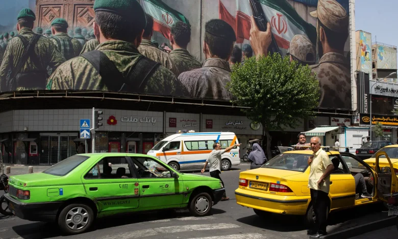 إيران تواجه مستقبلًا هشًا