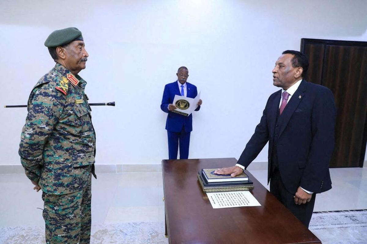 غضب شعبي بسبب وزير العدل الجديد في السودان.. ما علاقة عمر البشير؟