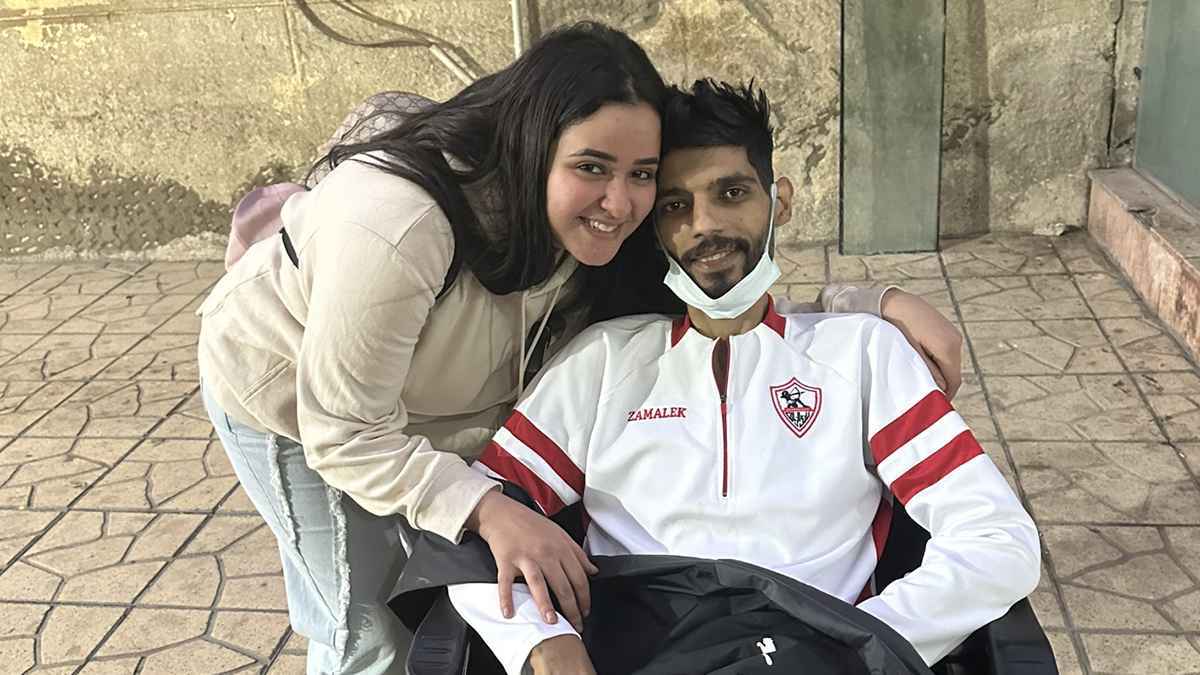 قصة بيع أعـ ضاء اللاعب إبراهيم شيكا وفنانة مصرية شهيرة متهمة بالاتجار