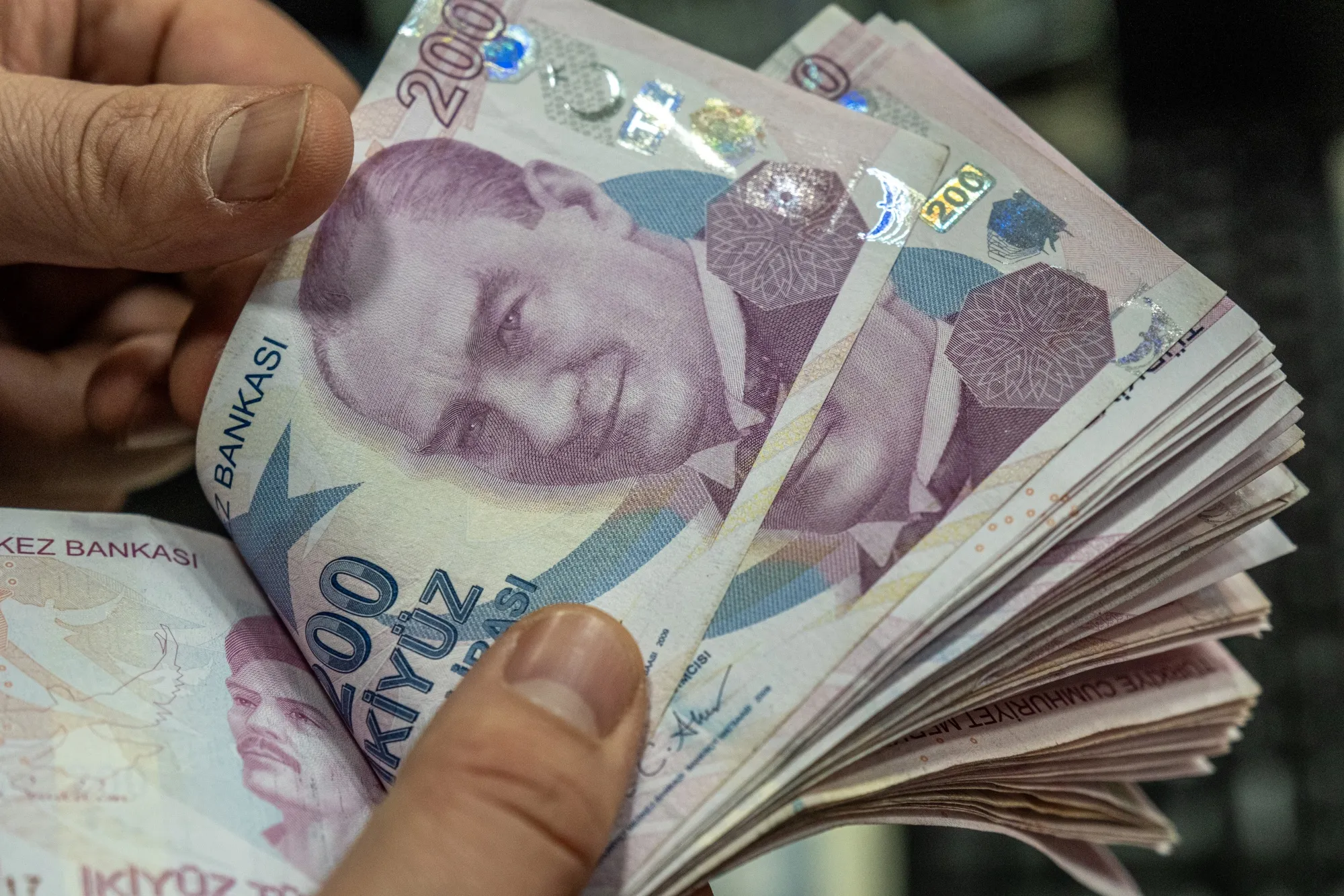 سعر الليرة التركية مقابل الدولار