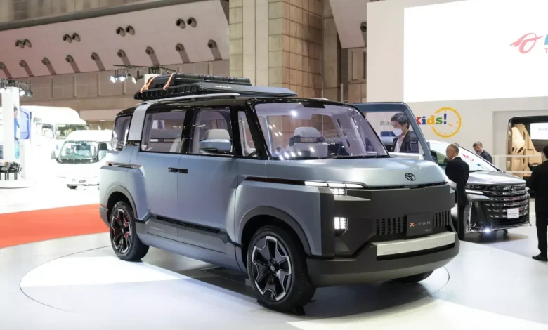 Toyota X-Van Gear موديل 2026