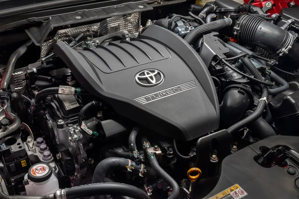 Toyota Crown موديل 2025