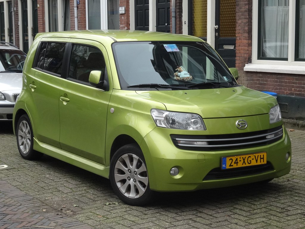 Daihatsu Materia موديل 2007