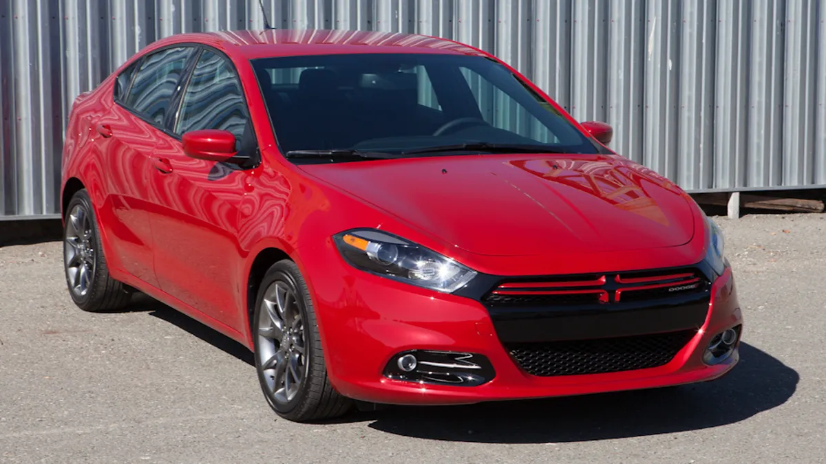 Dodge Dart موديل 2013