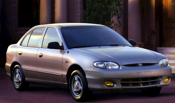 Hyundai Accent موديل 2003