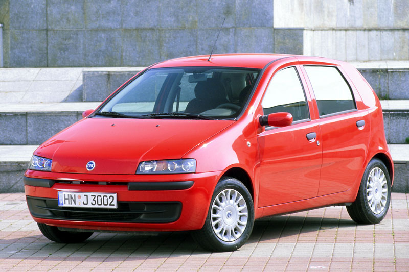 Fiat Punto موديل 2002