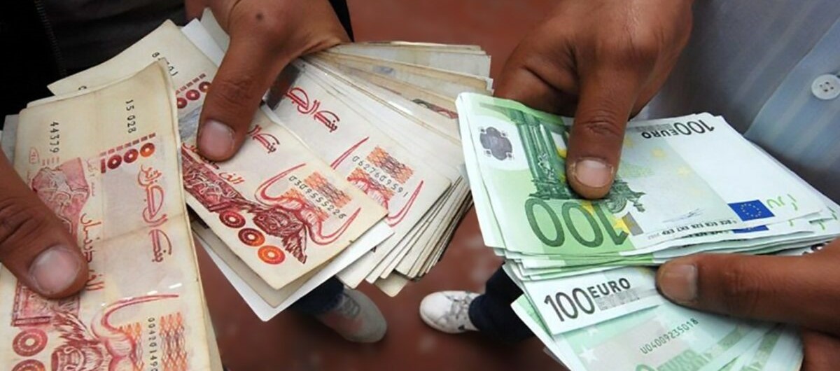 سعر الدينار الجزائري اليوم
