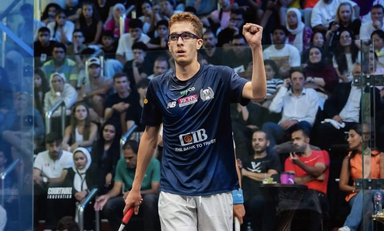 محمد زكريا بطل مصر للاسكواش