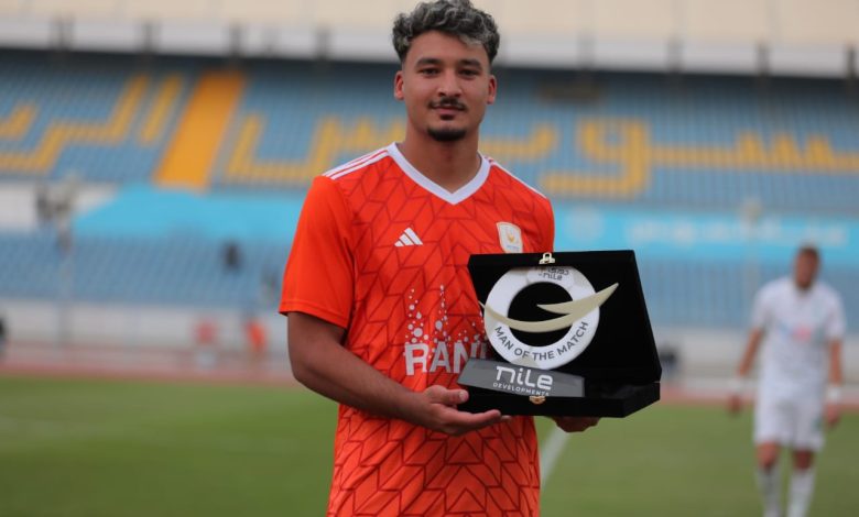 أحمد شريف مهاجم فاركو