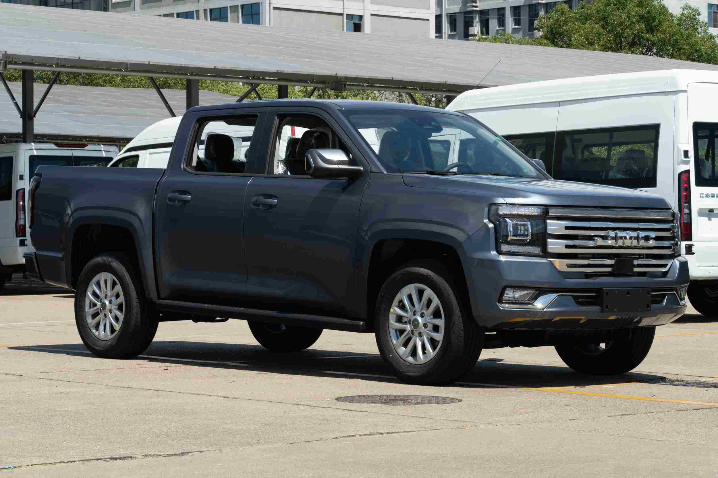 JMC Grand Avenue Plus موديل 2025