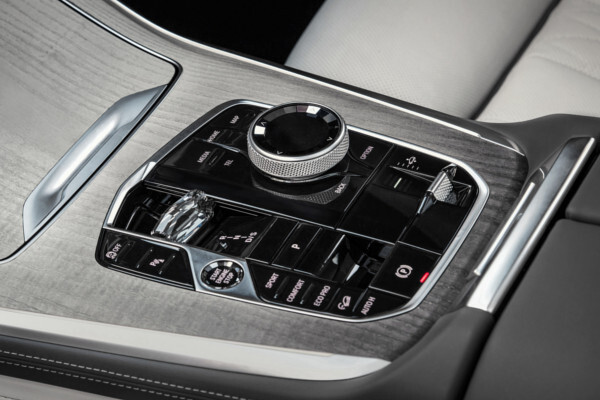 BMW X7 موديل 2025