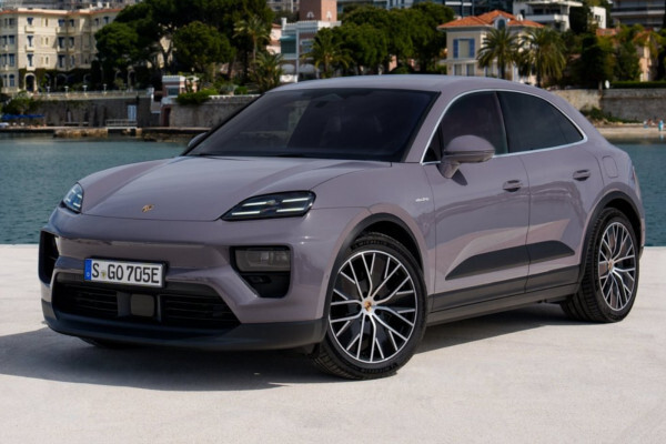 Porsche Macan Electric موديل 2025
